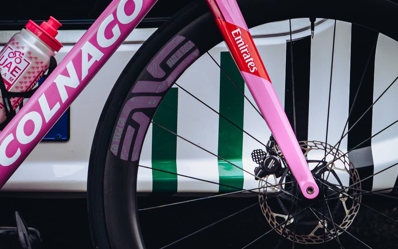 Tadej Pogacar bike with Absoluteblack brake pads