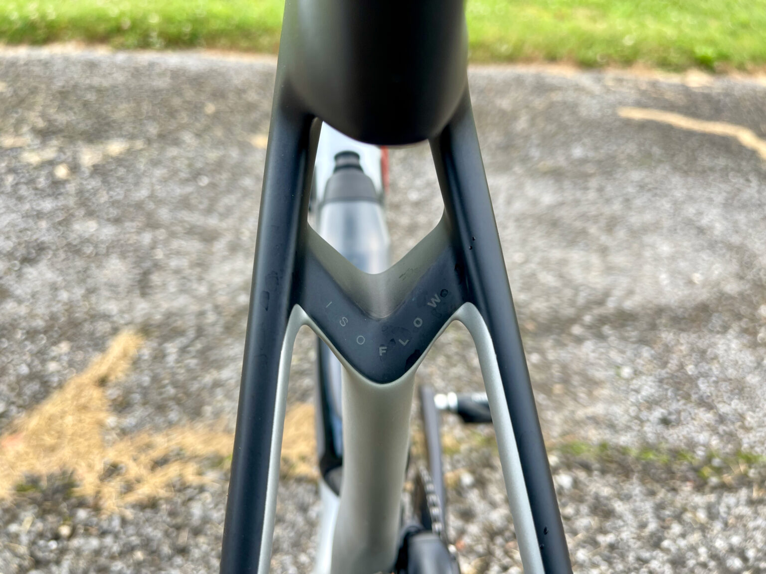Trek Madone Gen 8 iso speed rear