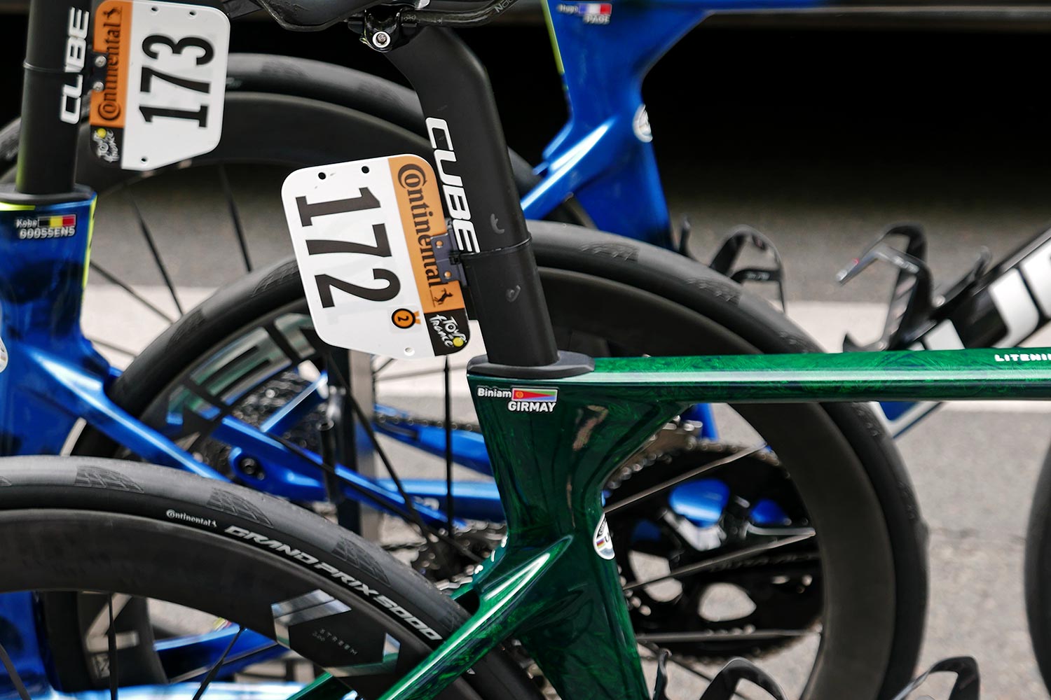 Biniam Girmay 2024 Tour de France Green Jersey winner on Cube Litening Aero TE C:68X aerodynamic road bike, race number 172