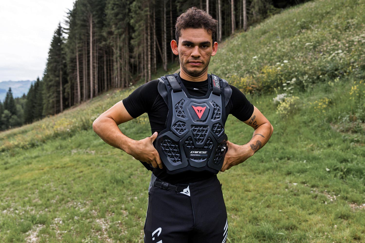 Dainese D-Air Bike Prototype DH airbag inflated chest back neck protector, Dante Silva of Canyon CLLCTV team