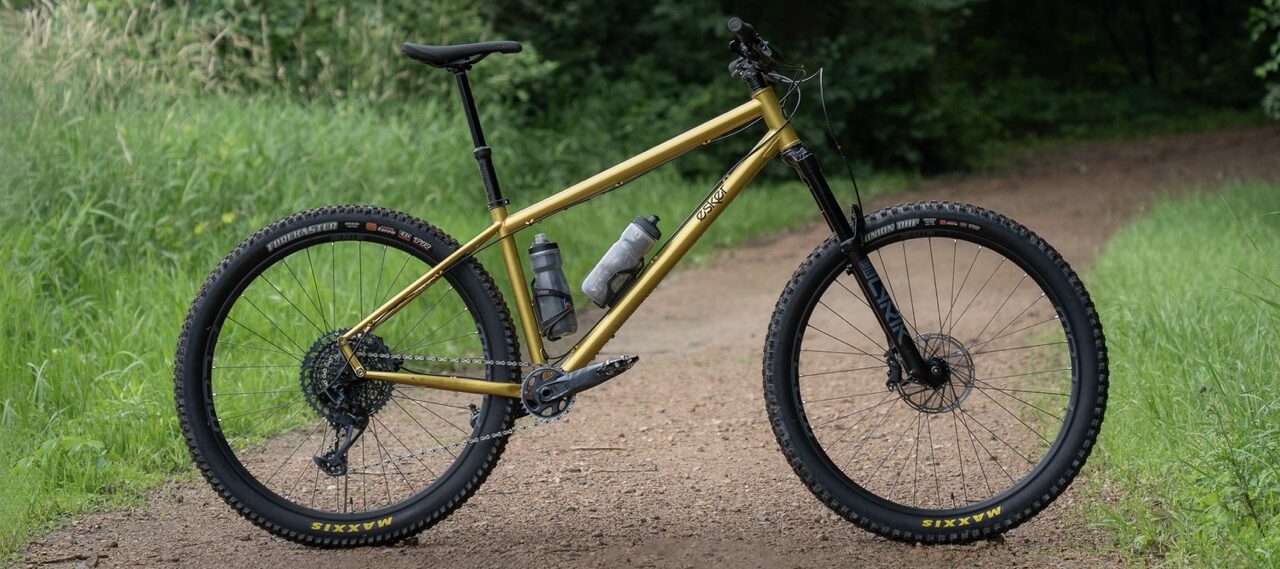 Esker Cycles Smokey Steel full bike on gravel