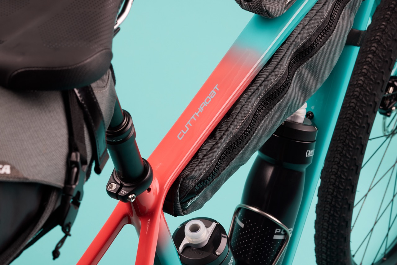 Salsaa Cycles New Cutthroat top tube logo