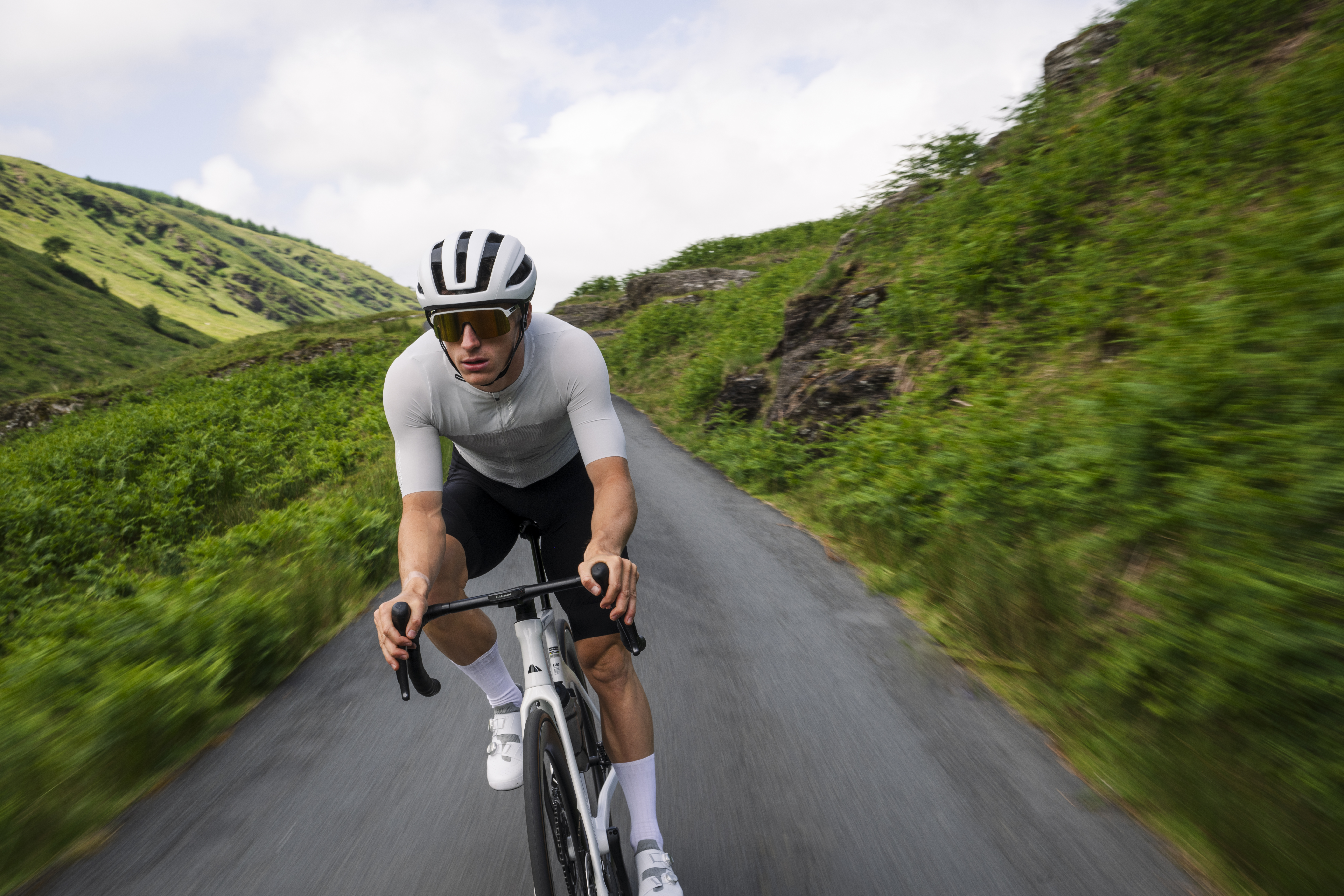 Canyon CFR Helmet riding