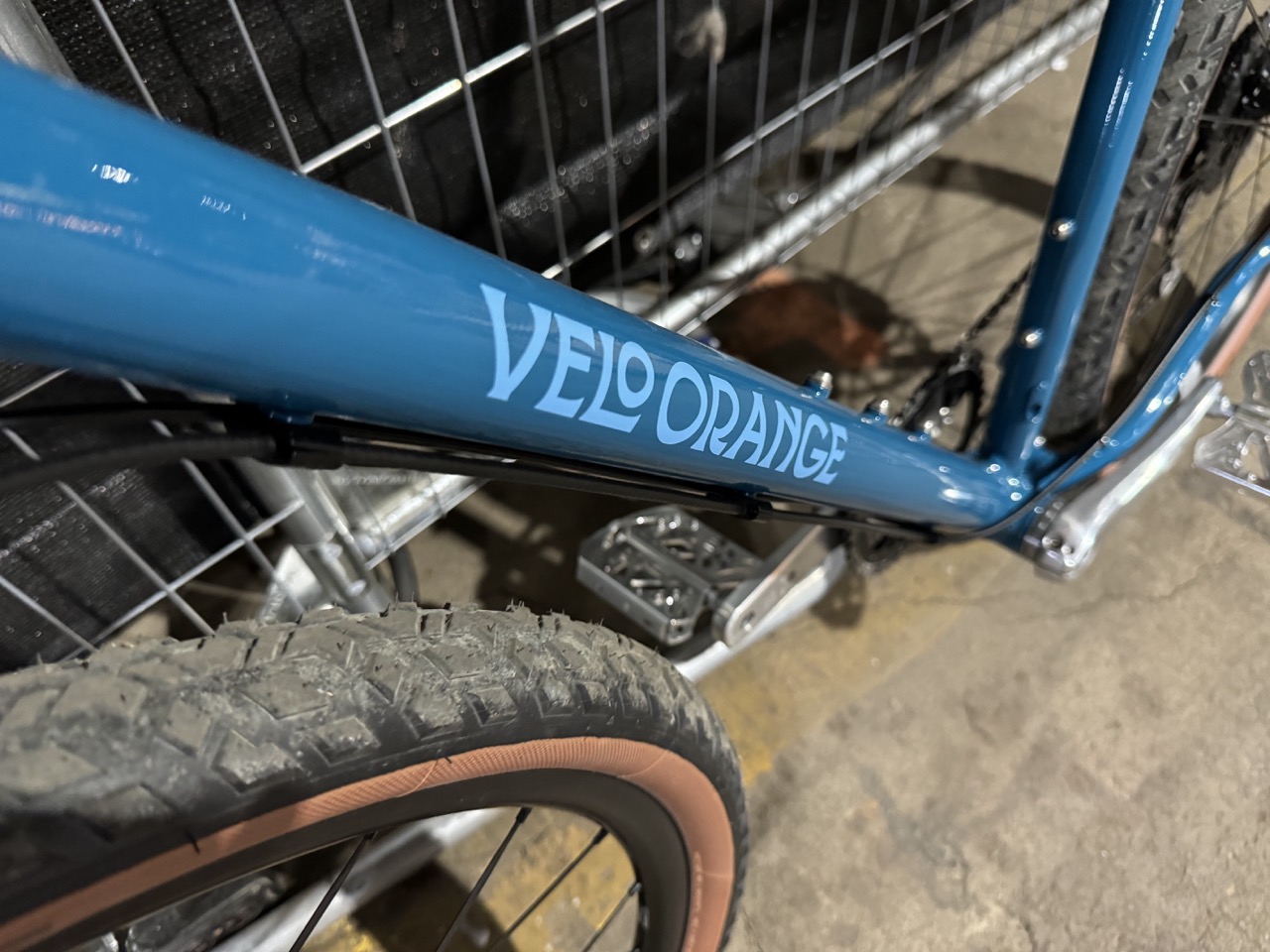 MADE Show 2024 Teaser Post Velo Orange branding