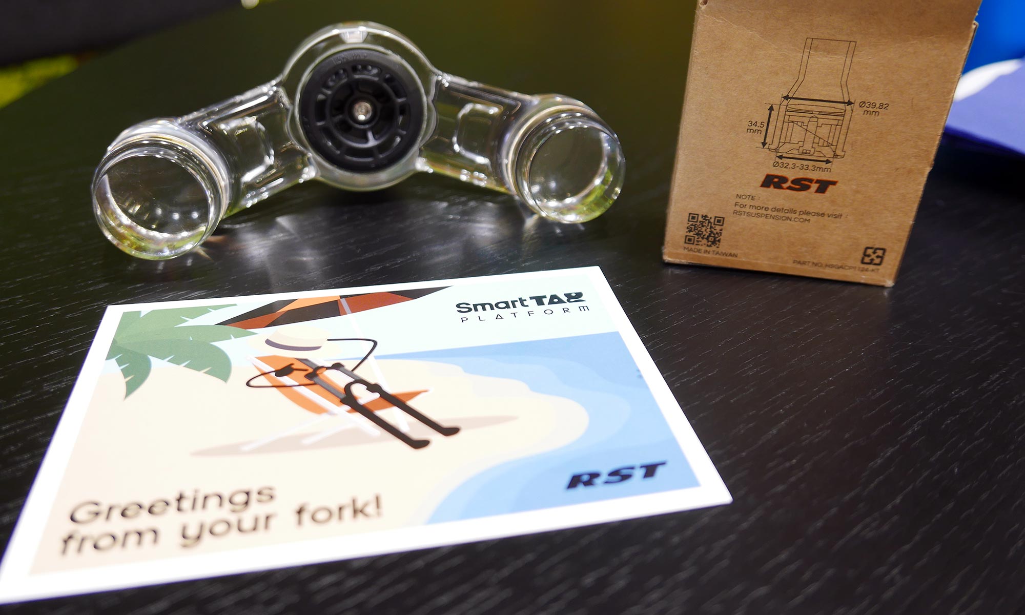 RST Smart Tag System wireless Apple AirTag tracker in the fork steerer tube