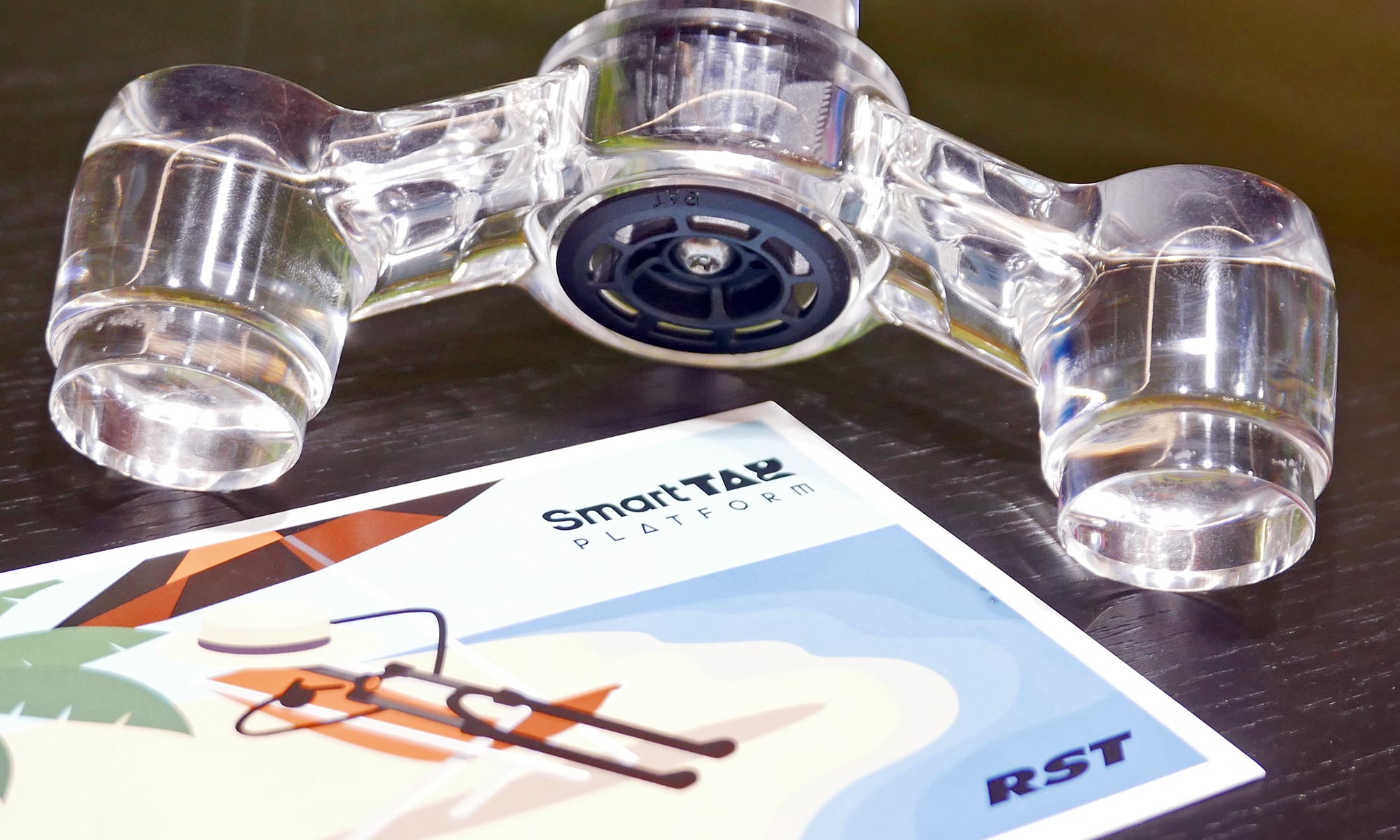 RST Smart Tag System wireless Apple AirTag tracker in the fork steerer tube, detail