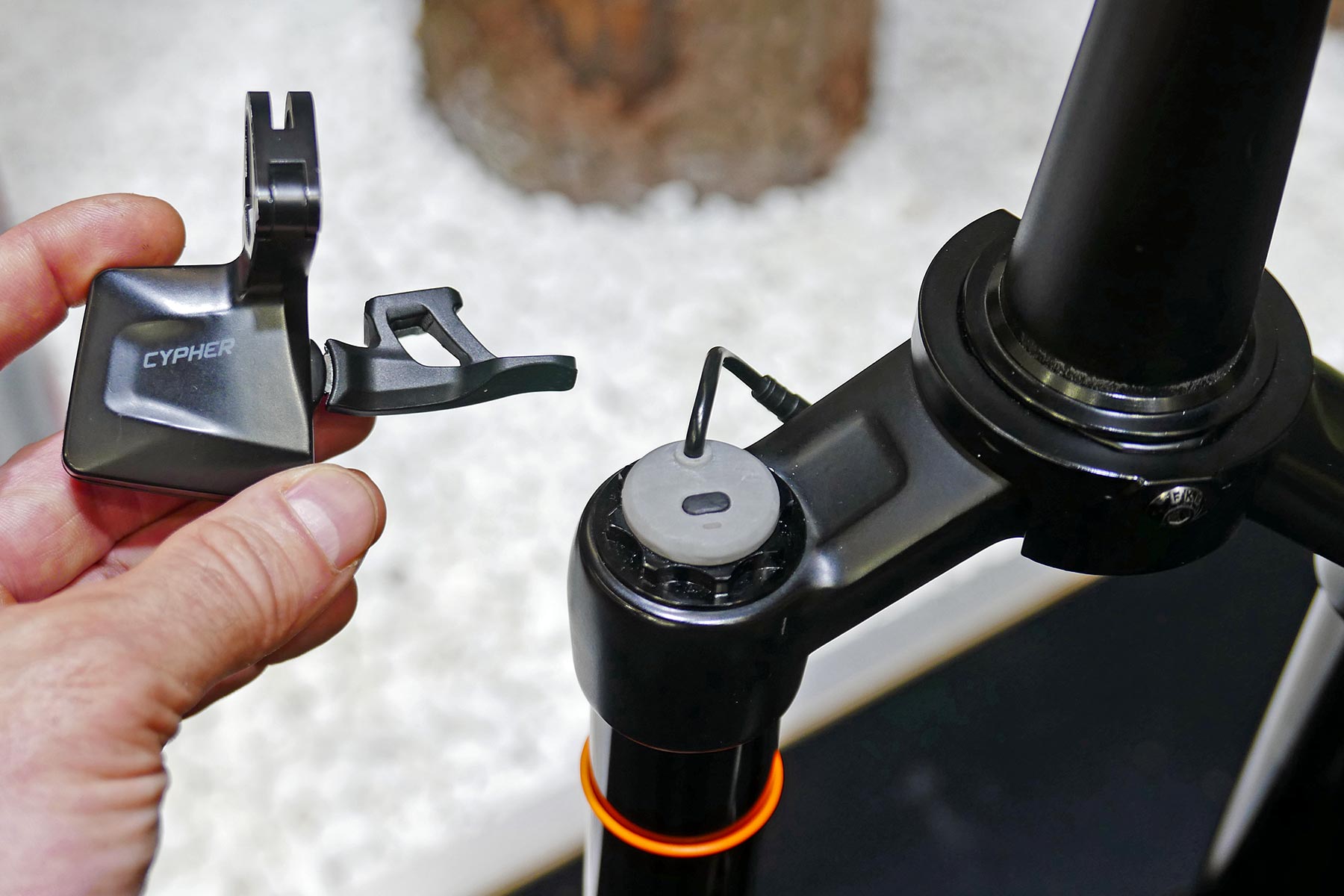 RST Electronic suspension control prototype, wireless remote