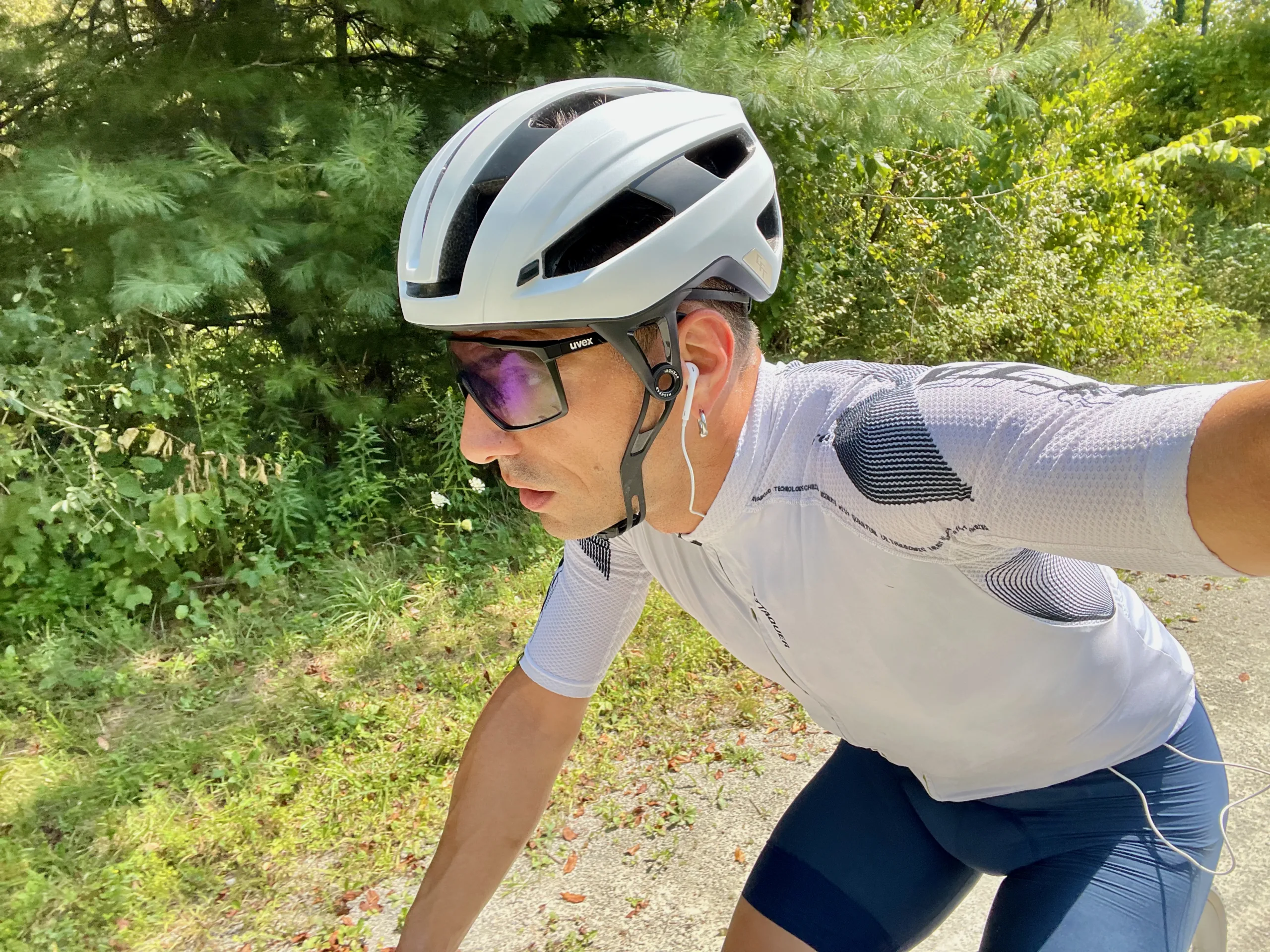 Canyon Disruptr CFR Helmet review ear phones