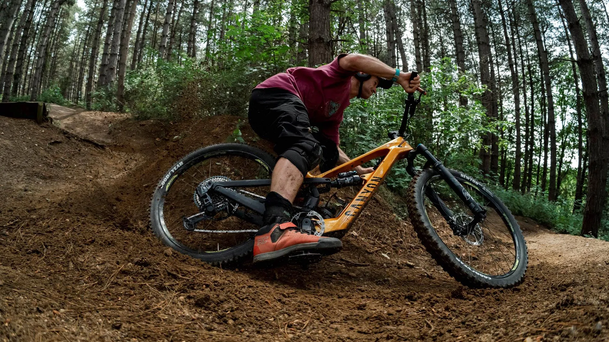Canyon Spectral:ONfly lightweight all-mountain trail eMTB ebike powered by TQ, riding