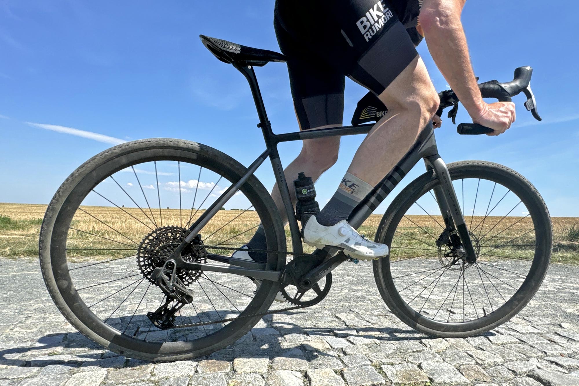 Fizik Venta Proxy Review off-road gravel & XC racing shoes, riding Merit Jumbo 750d gravel bike