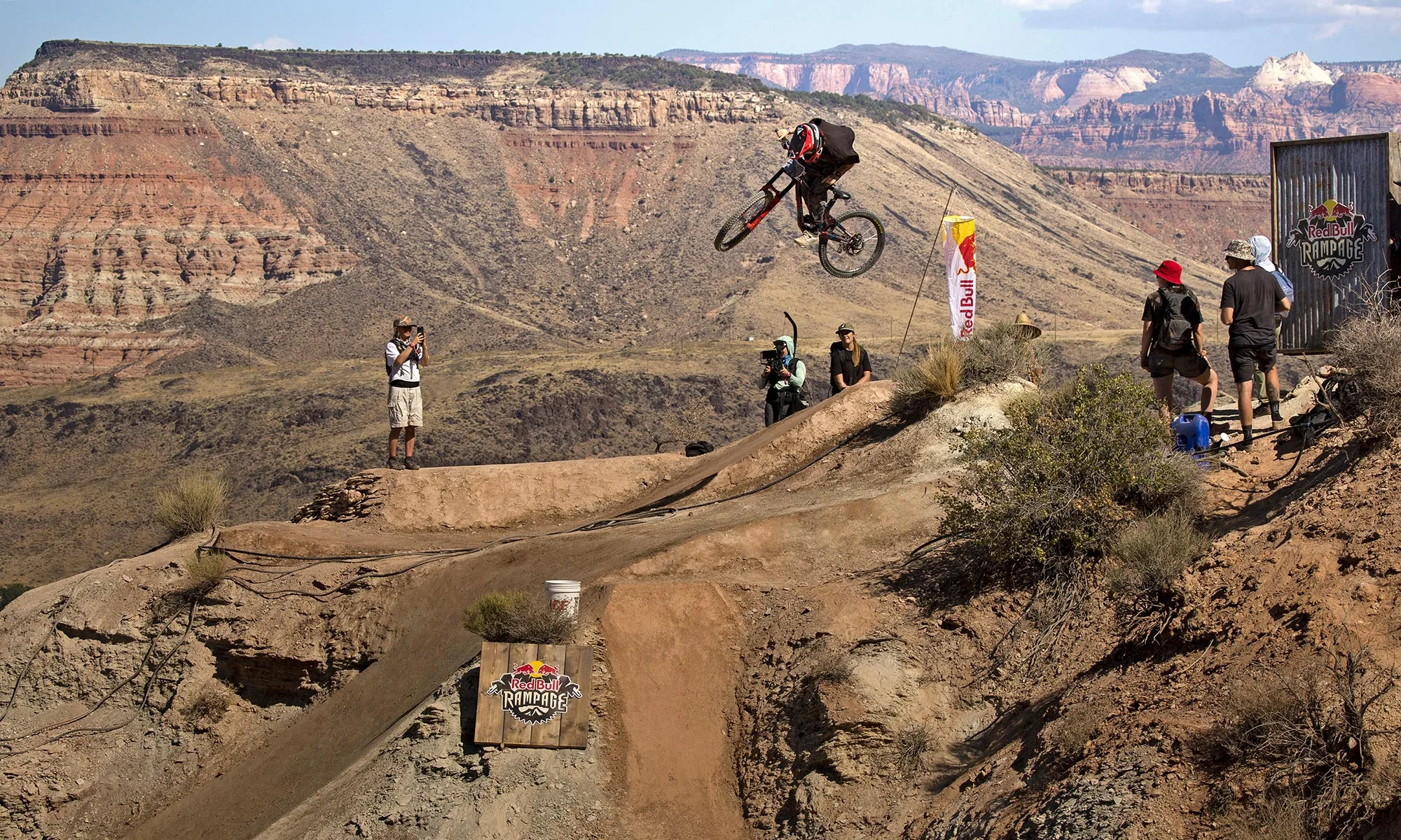 2024 Red Bull Rampage Women take freeride MTB main stage, big air