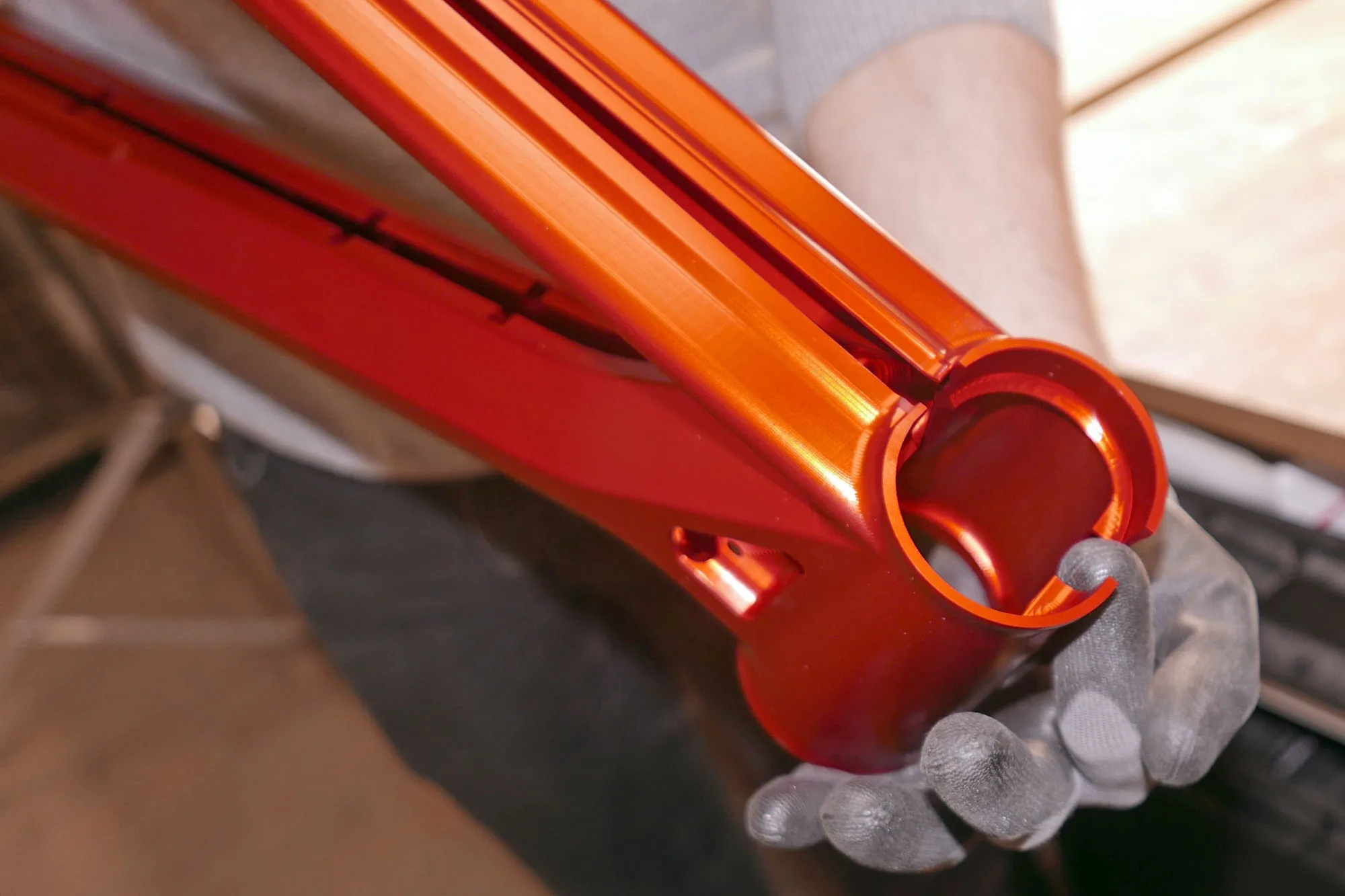 ActoFive Factory Tour: CNC-machined aluminum mountain bikes made-in-Germany, split headtube sandwhich construction