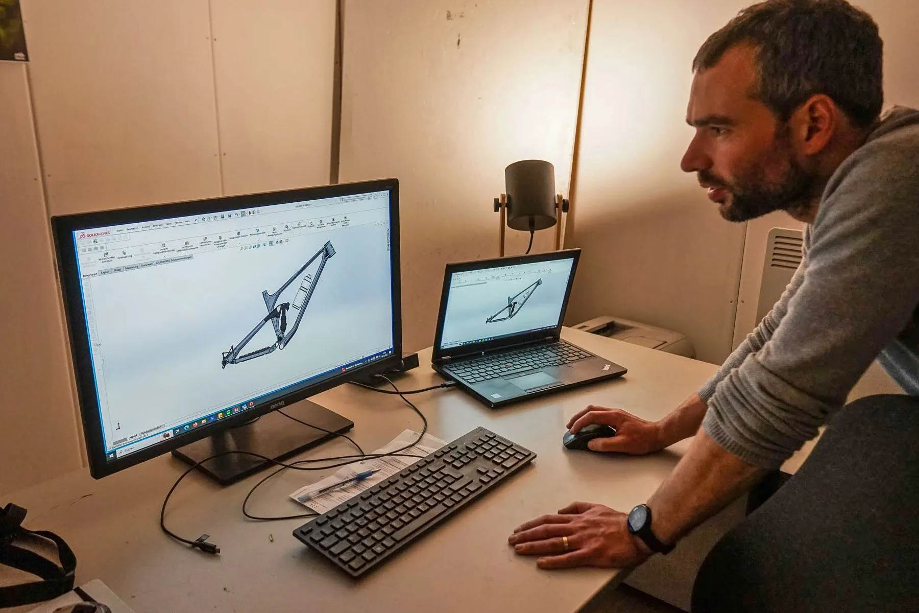ActoFive Factory Tour: CNC-machined aluminum mountain bikes made-in-Germany, £D modeling CAD/CAM design