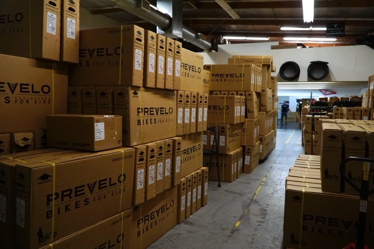 Eaglebear Black Prevelo boxes