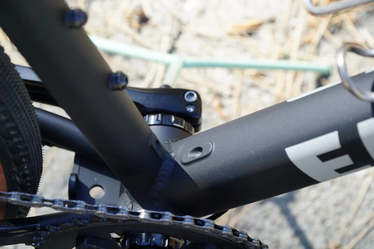 Eaglebear Black dropper routing low