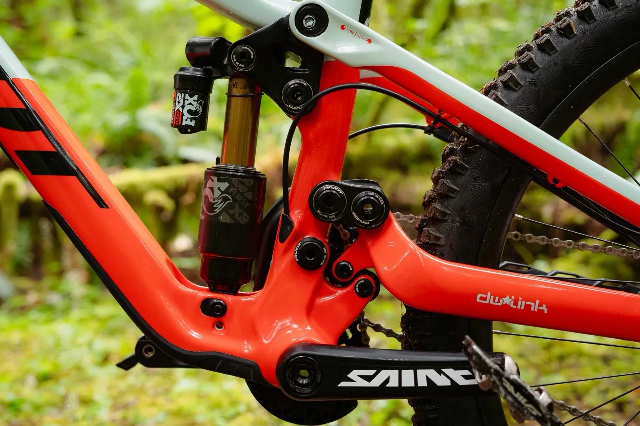 Pivot Phoenix Downhill bike details in the wild