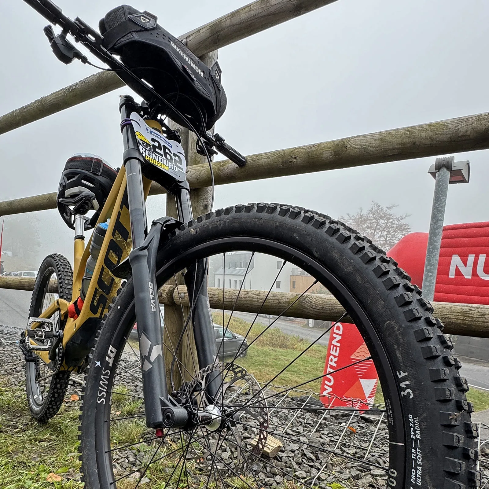 2024 Cory's Editor's Choice Awards, Formula Belva fork before Blinduro race start