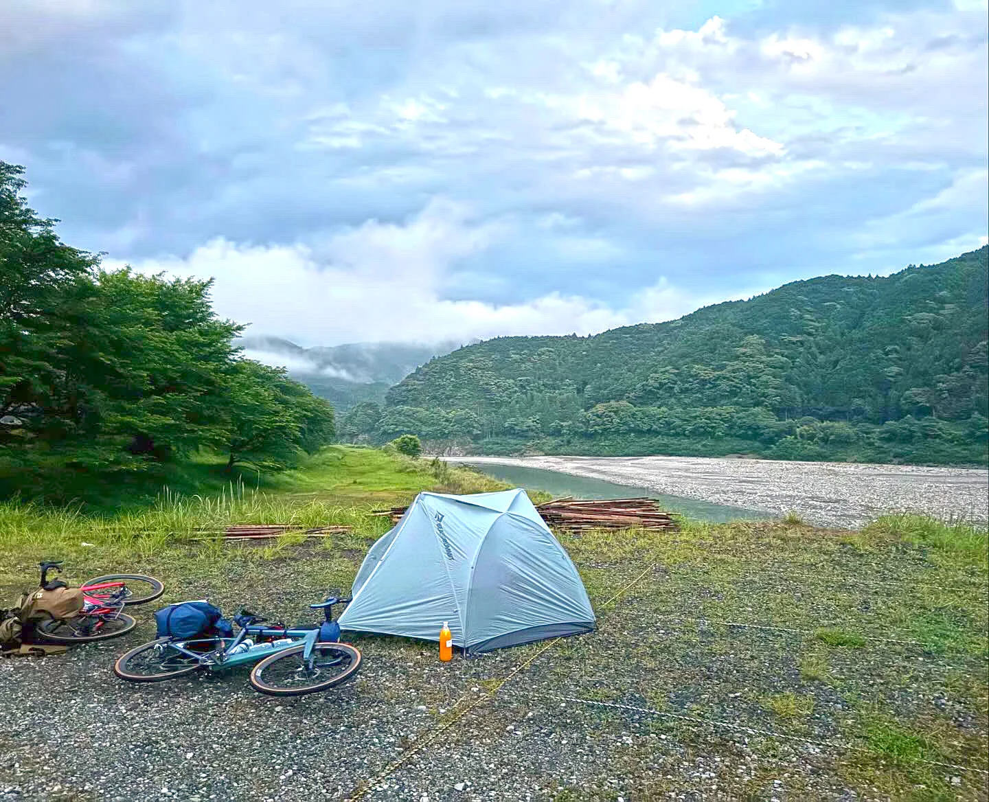 bikepacking tent and camp in kii peninsula, japan.