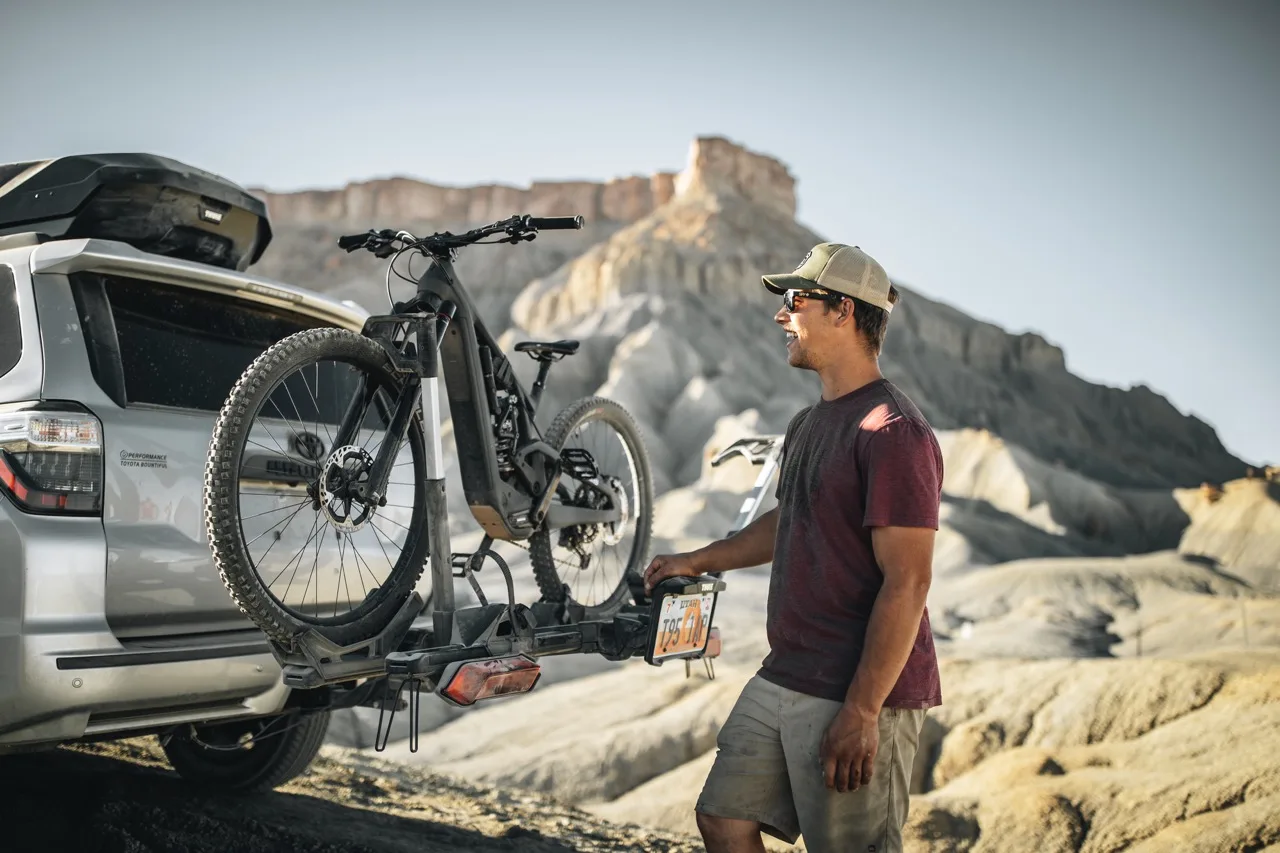 New Thule Verse Hitch Rack Hero