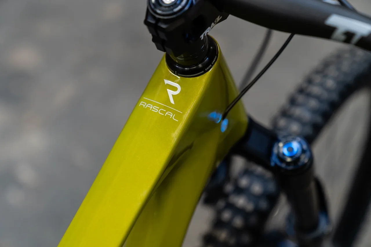 Revel Rascal SL head tube