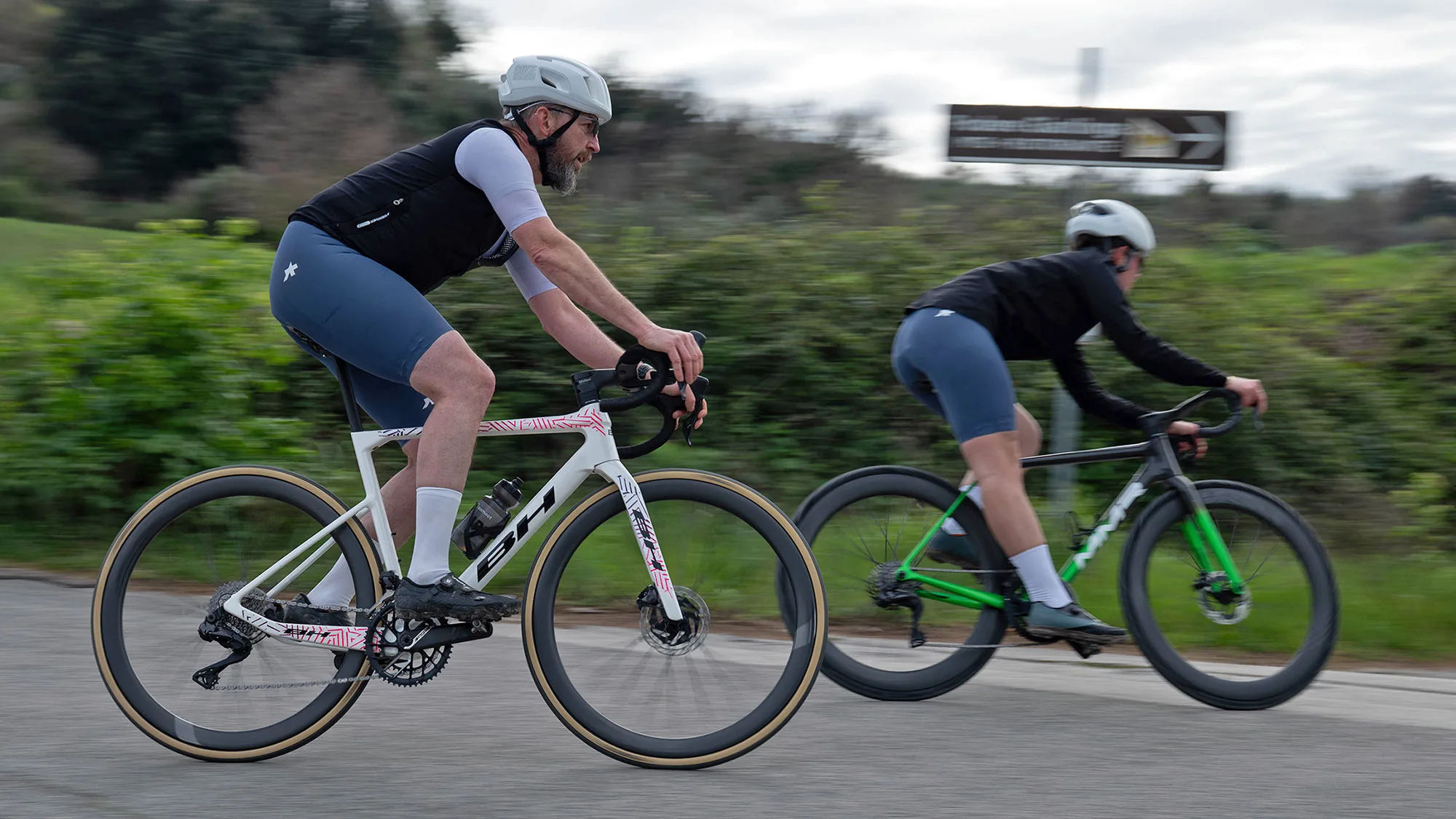 Vision Metron RS carbon aero road wheels review, Road Bike Connection Spring - Mirror Media, riding 45 RS with friend on 60 RS