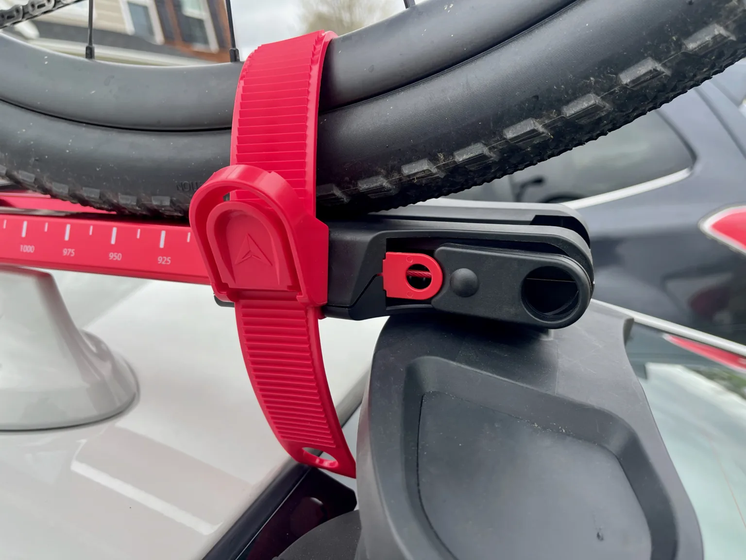 Allen Smart Suction wheel holder