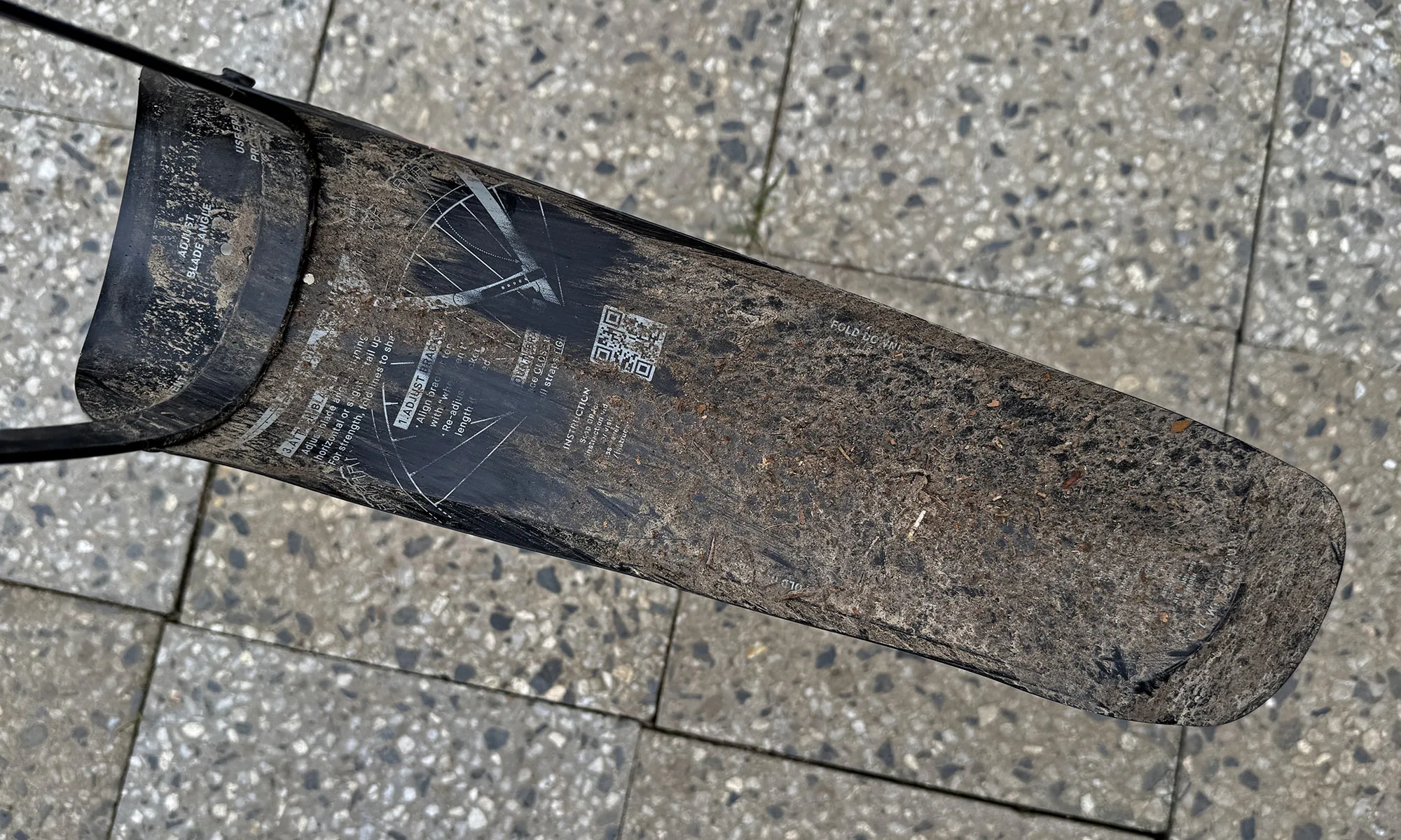 Ass Savers Win Wing MTB fender Review: lightweight, affordable strap-on rear mountain bike tire mud guard protection, wear from rubbing