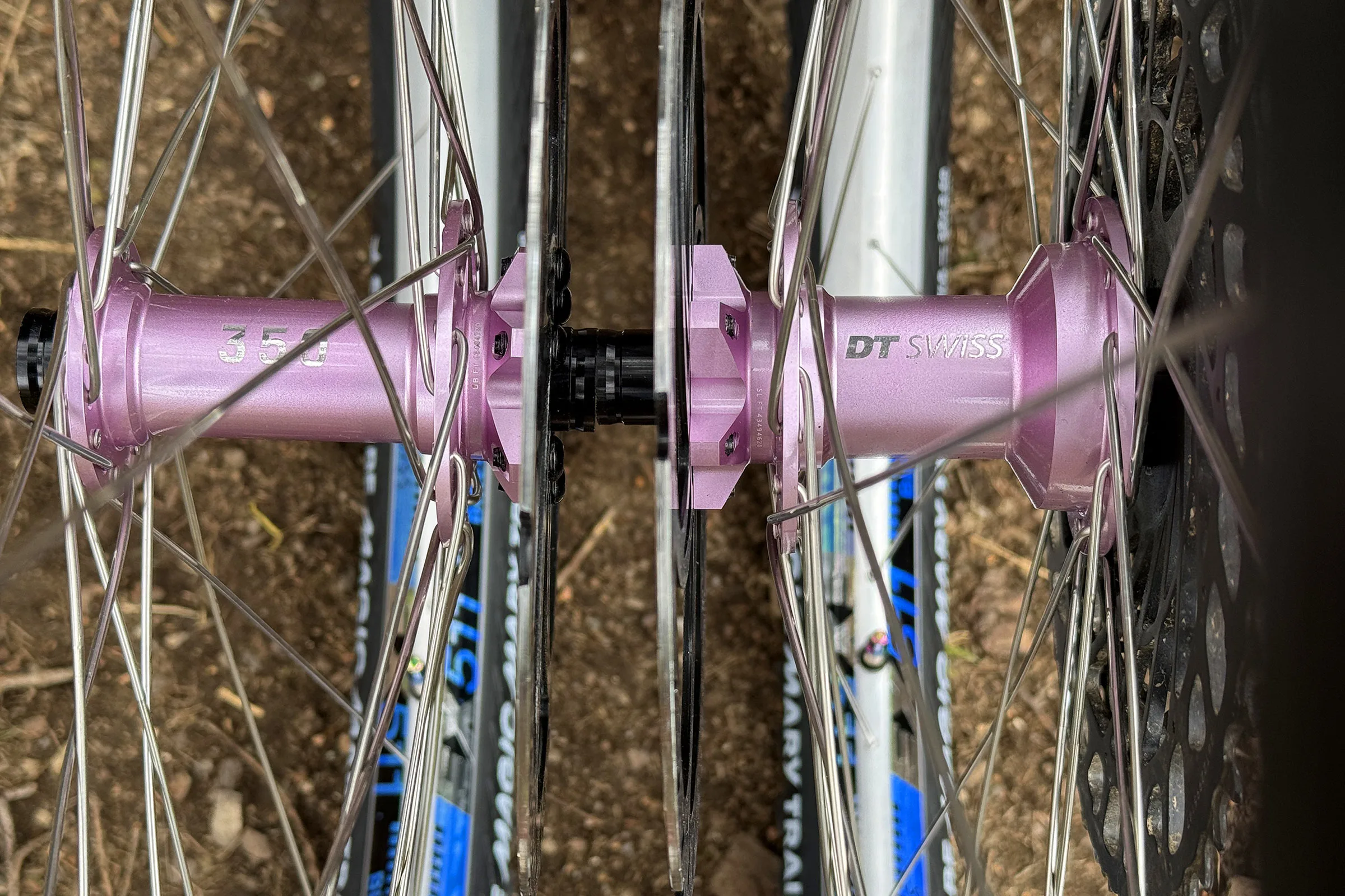 DT Swiss 350 DEG hub gets 72 POE, 5-degree ratchet engagement, limited edition pink custom wheels
