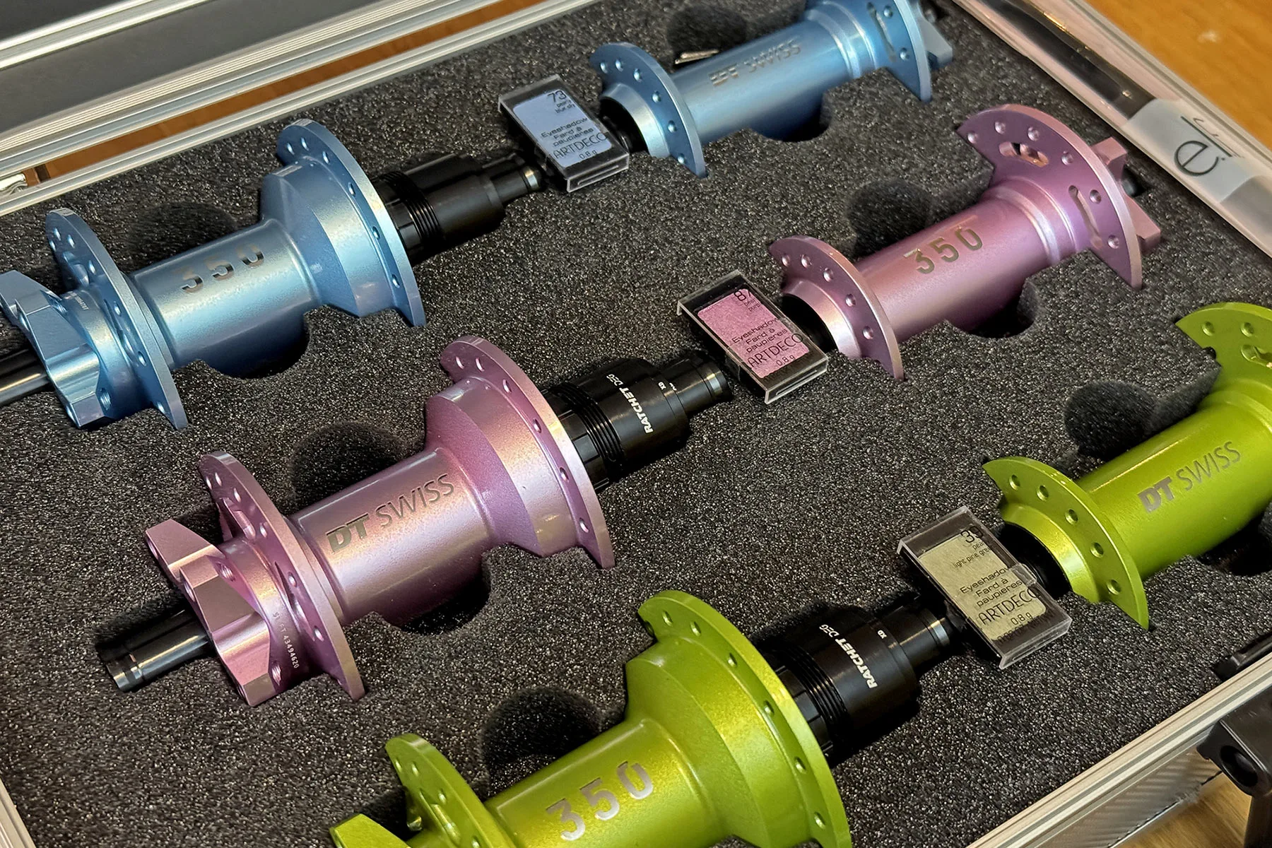 DT Swiss 350 DEG hub gets 72 POE, 5-degree ratchet engagement, limioted edition paste colors