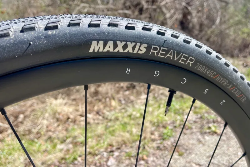 Review: First Rides on Maxxis Reaver 45mm HYPR-X Gravel Tire’s New Rubber