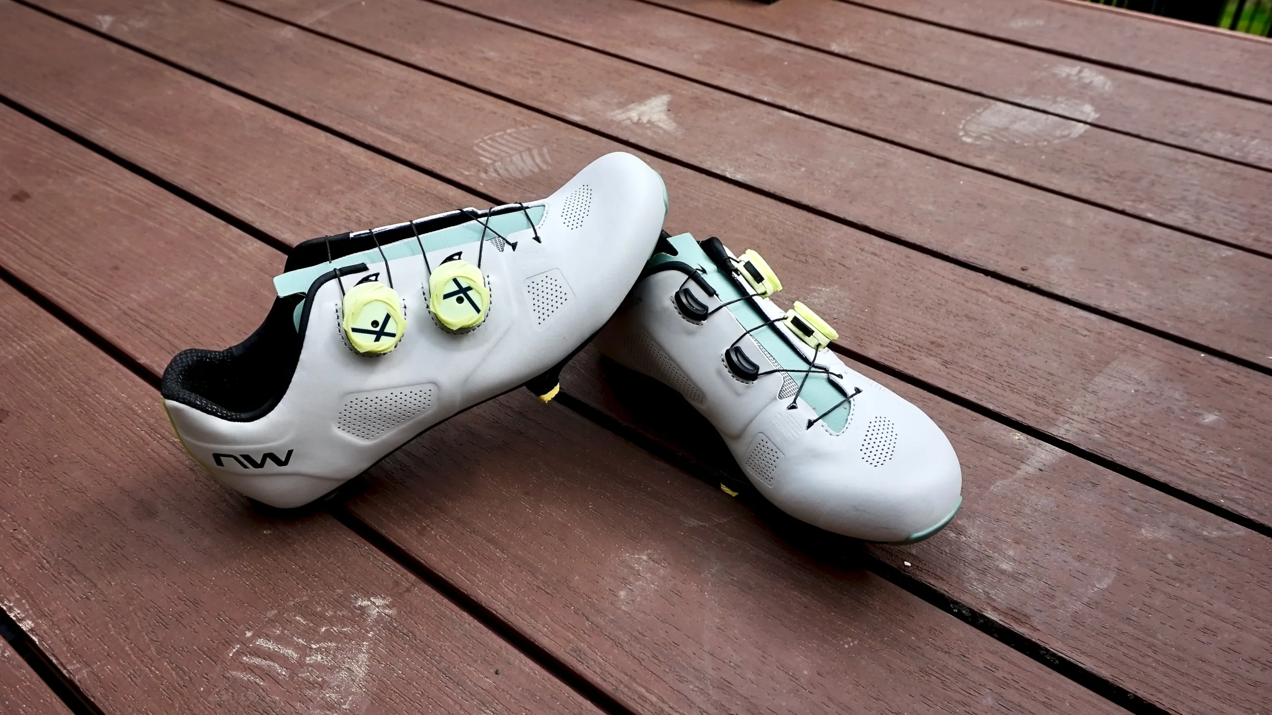 Northwave Revolution both