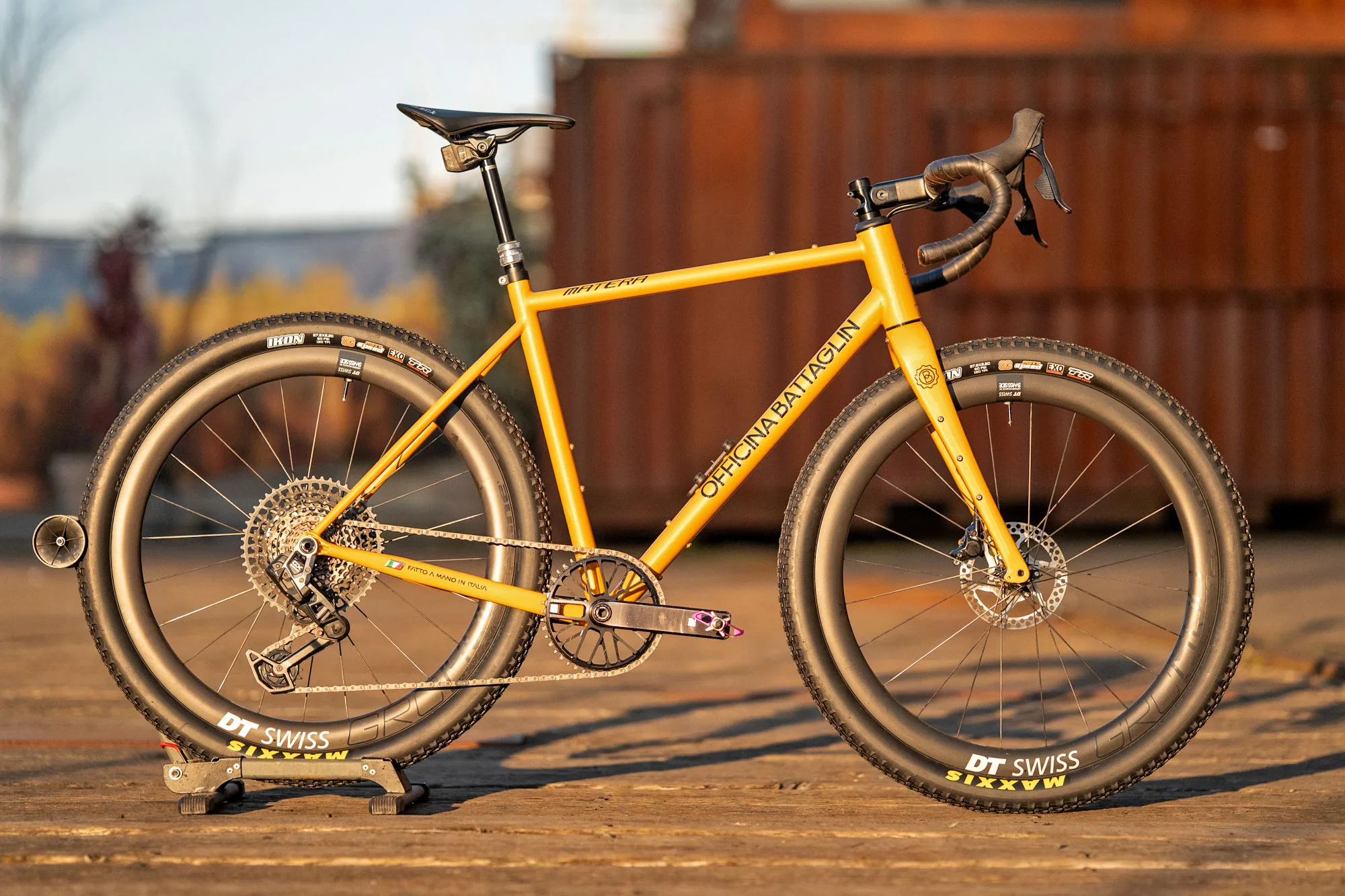 Officina Battaglin Matera modern steel gravel bike made-in-Italy, adventure bike