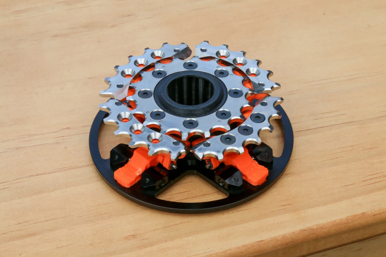 Praxis Hit prototype transmission gear cluster