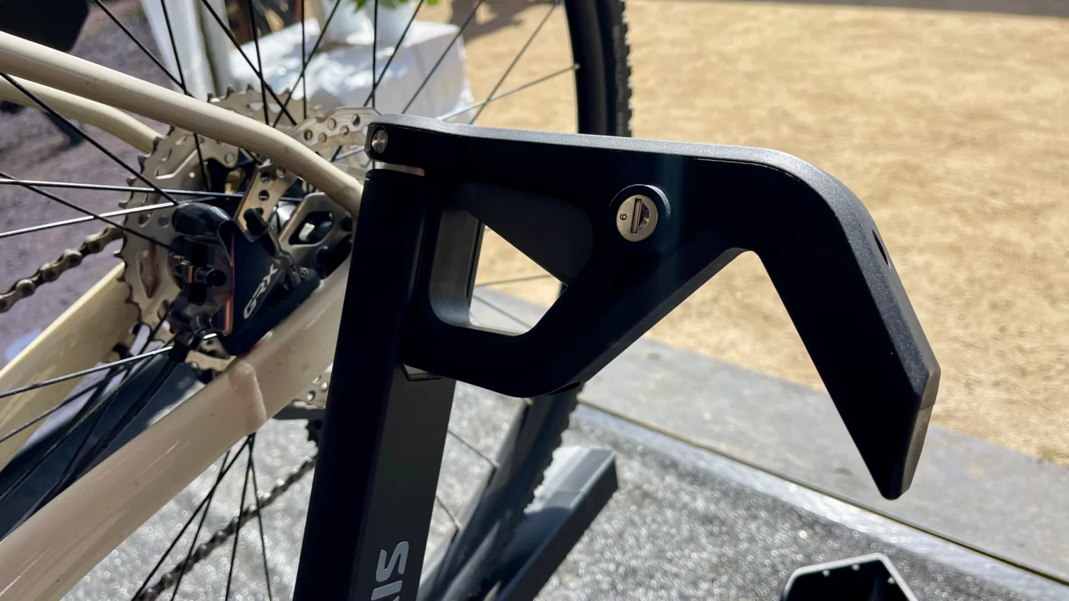 Saris Superclamp rack top clamp