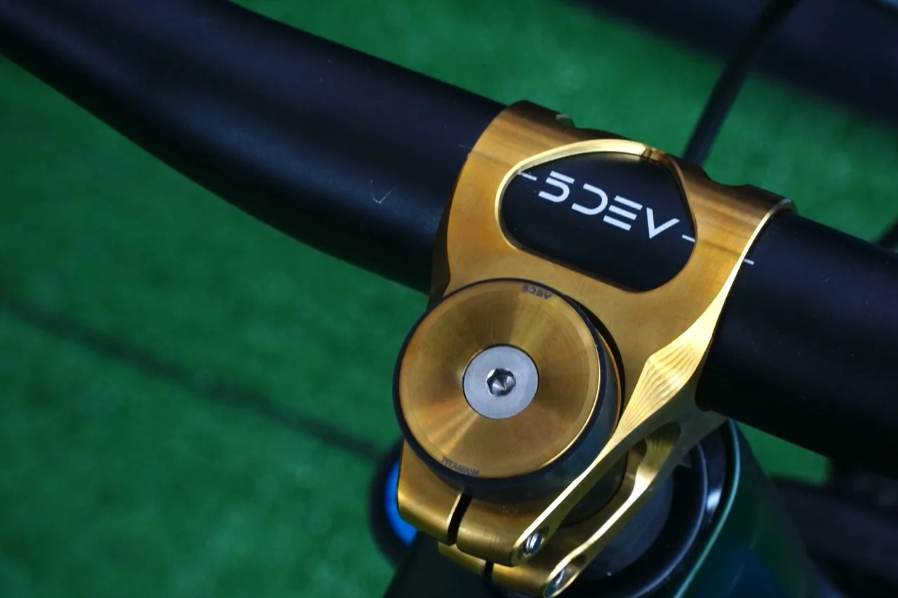 Sea Otter 25 5DEV New Stuff ti stem cap