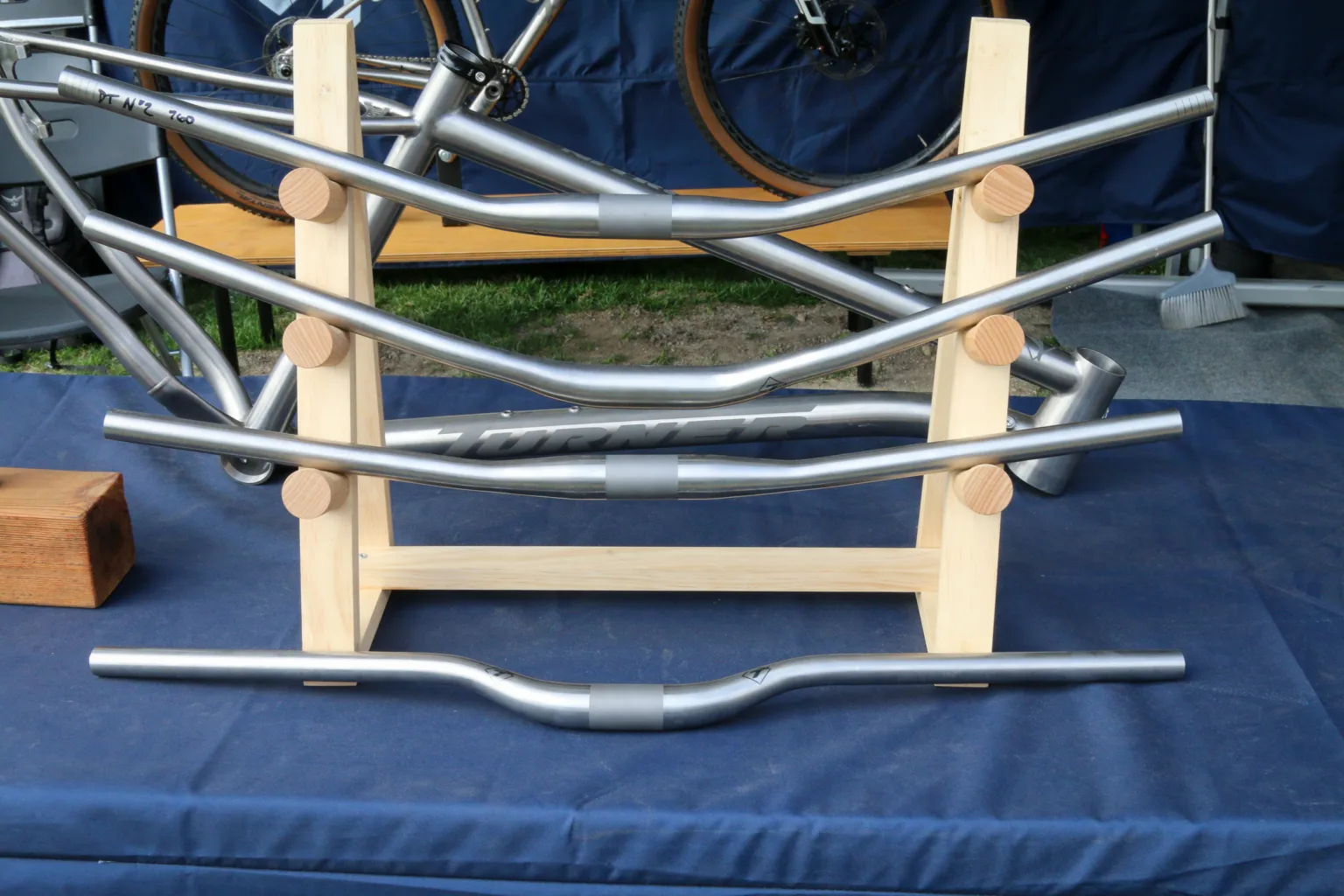 Turner titanium handlebars
