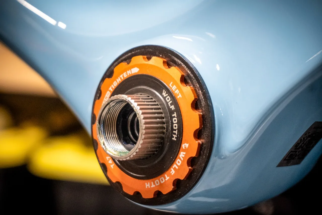 Wolf Tooth Components Bottom Brackets spindle