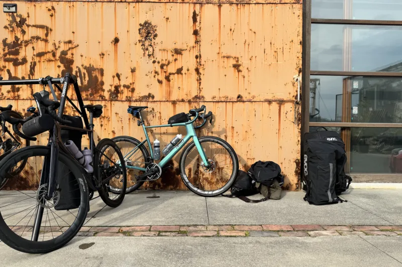 Lauf Úthald Review – Smooth Pavement Performance & Then Some