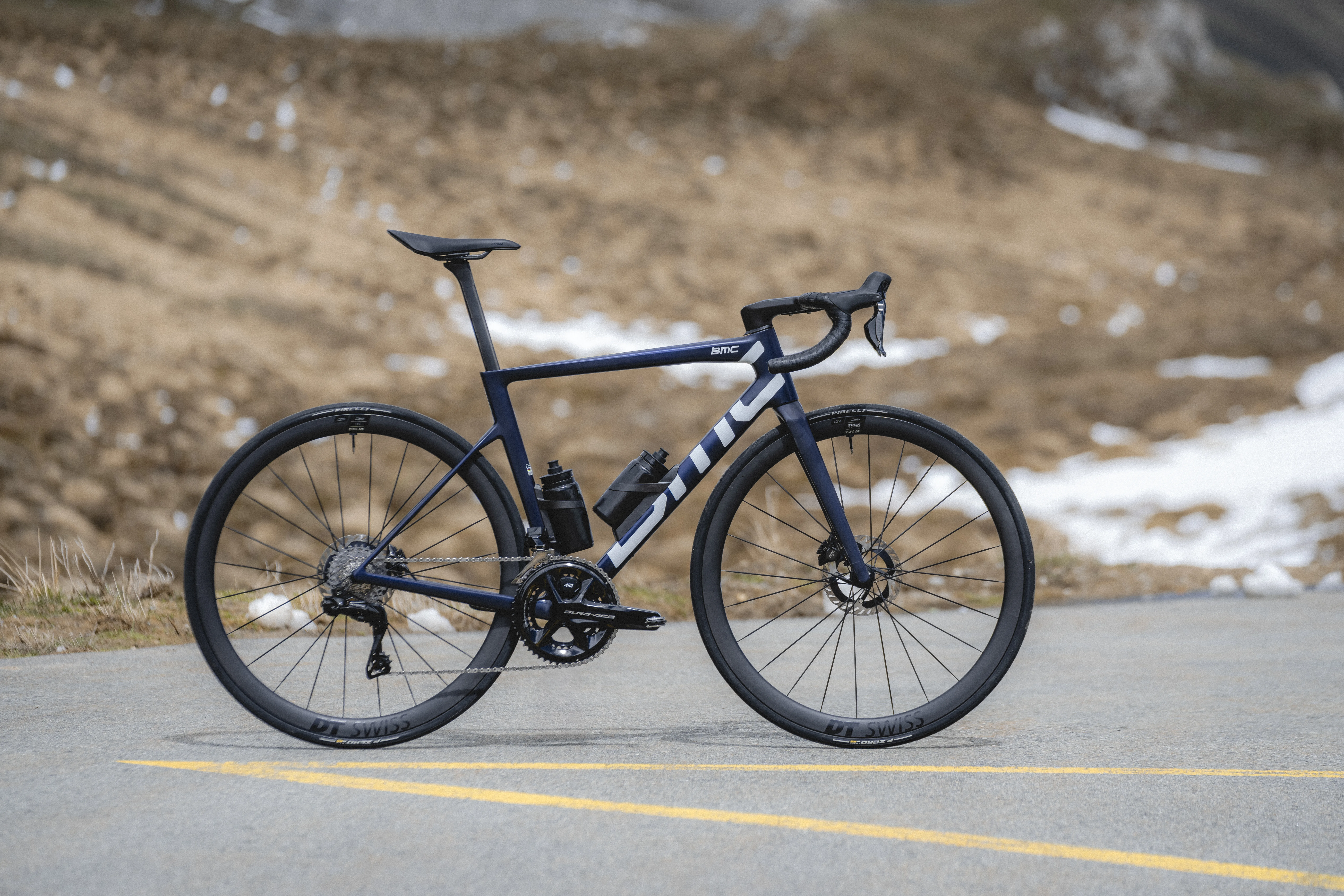 BMC Launches Gen 5 Teammachine SLR 01 – Now 16%  Lighter