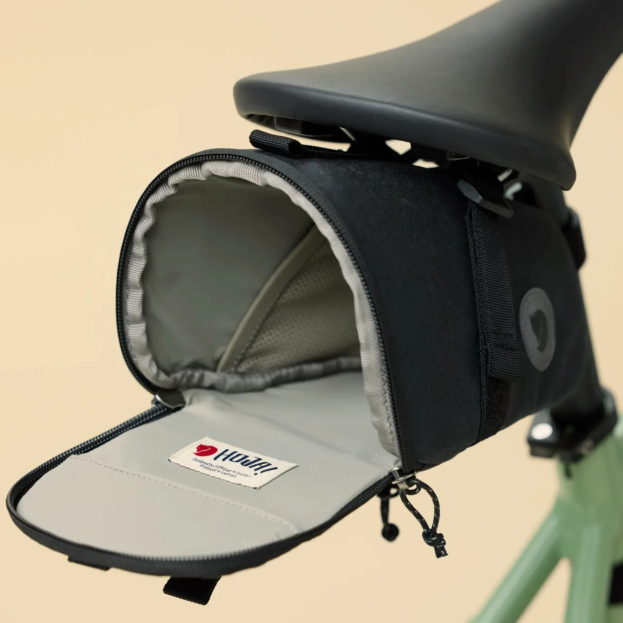Fjallraven Hoja Collection Seat Bag open