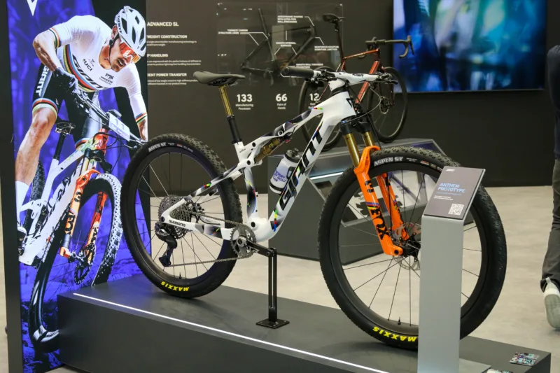 Giant’s Prototype Anthem XC Race Bike on Display at Eurobike