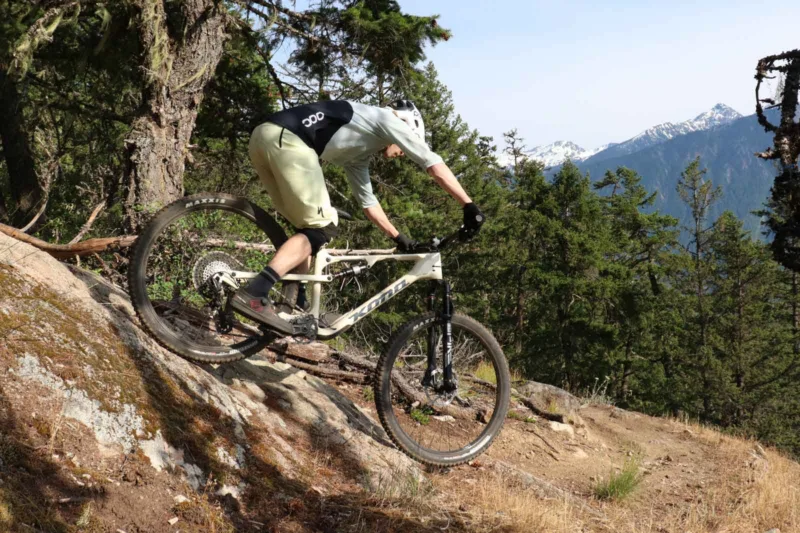 Kona’s 2025 Hei Hei CR Can Chase Podiums or Charge Your Favorite Trails