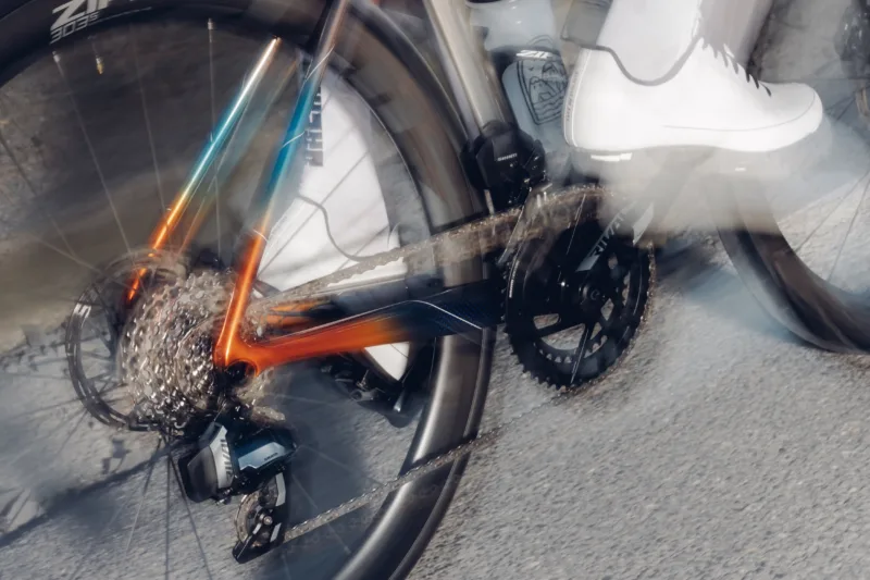 SRAM Launches New 12 & 13 Speed Force and Rival AXS Groupsets for Road and Gravel (XPLR)