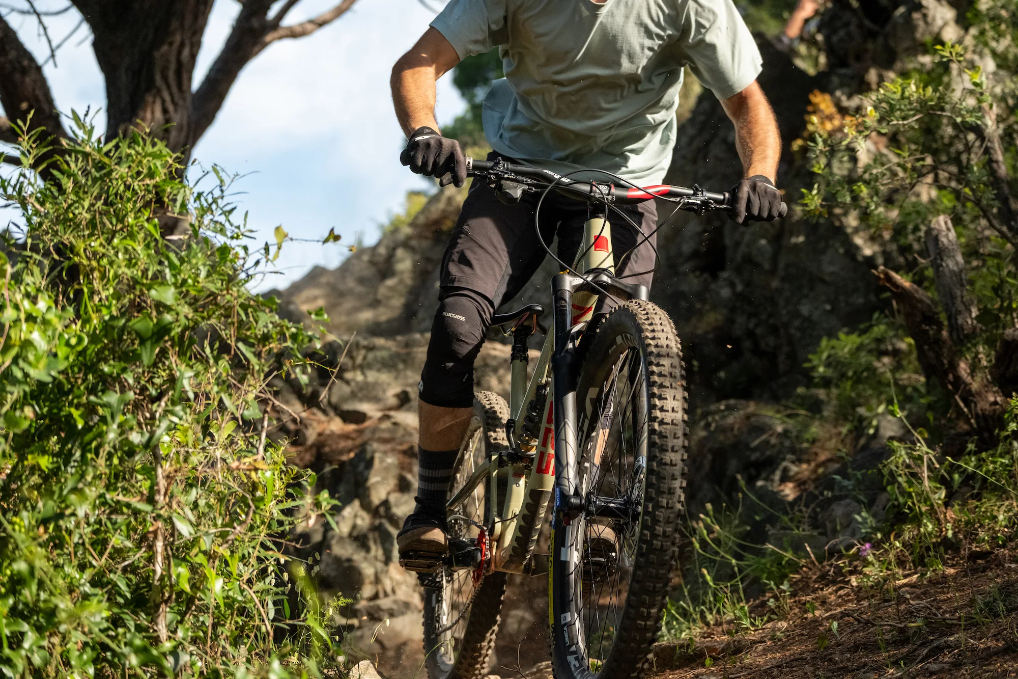A rider using the Formula Selva V fork