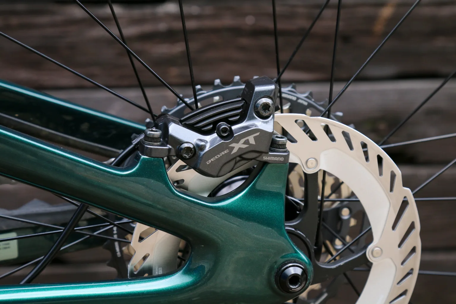 Shimano XT 4 piston brake caliper rear