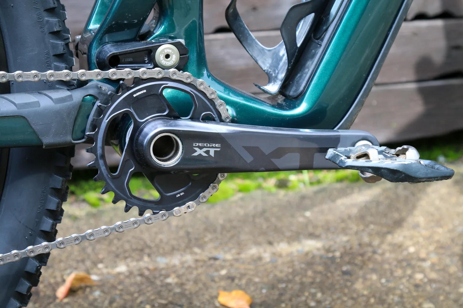 Shimano XT Di2 wireless crankset