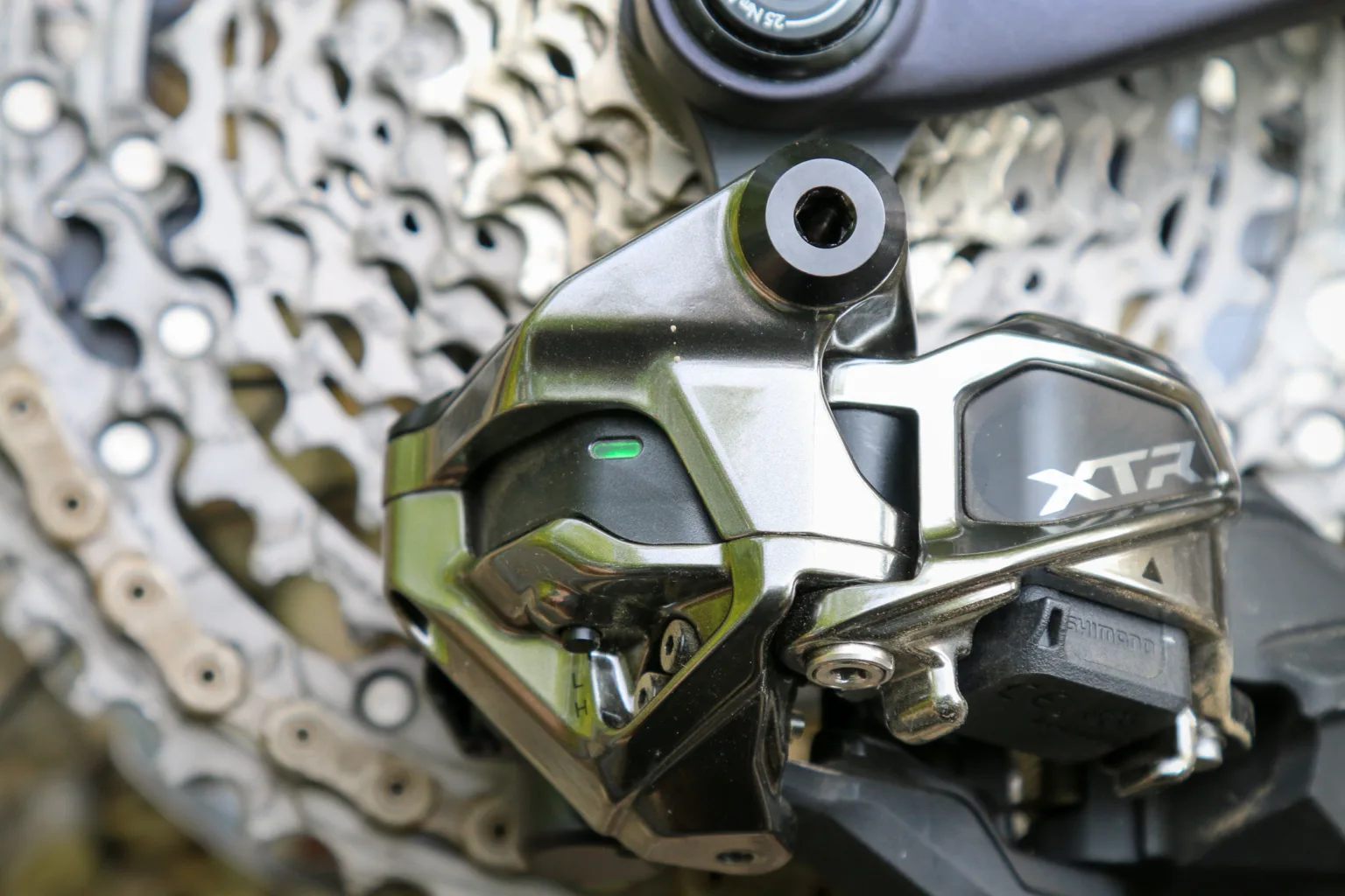 Shimano XTR Di2 wireless LED light