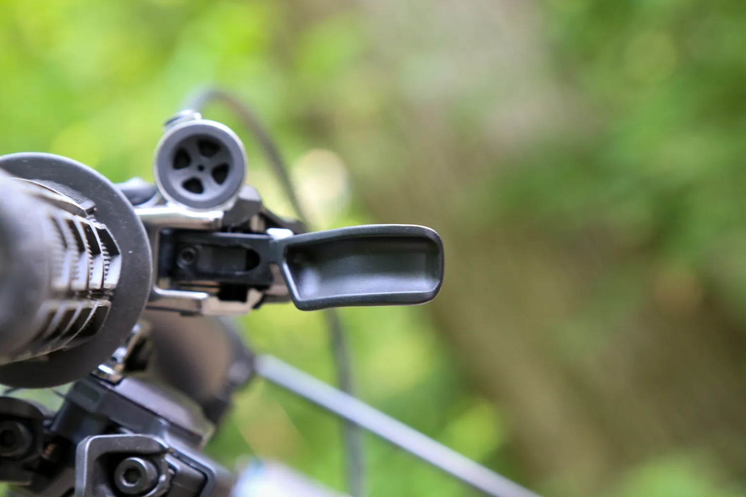 Shimano XTR Di2 wireless brake lever angle
