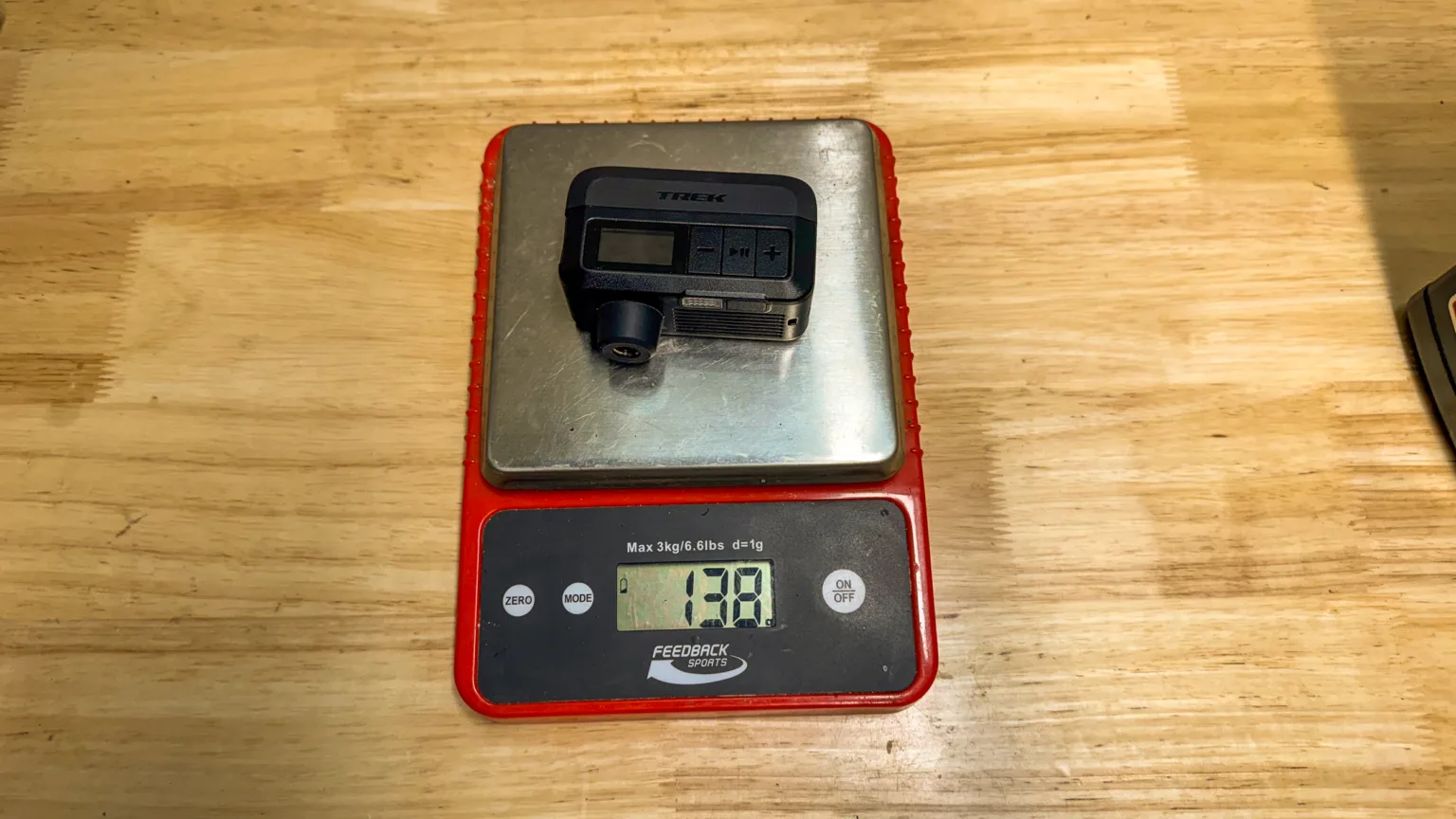 Trek Air Rush electric pump Weight