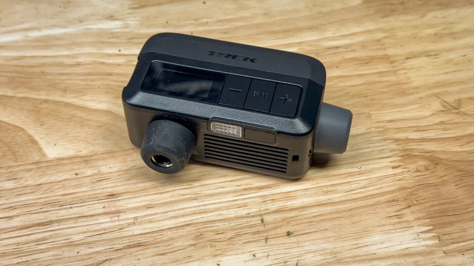 Trek Air Rush electric battery powered pump details